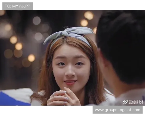 《通过点击互动提升女生好感度挑战，体验浪漫心动的互动过程》